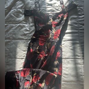 Off the Shoulder Roses Dress